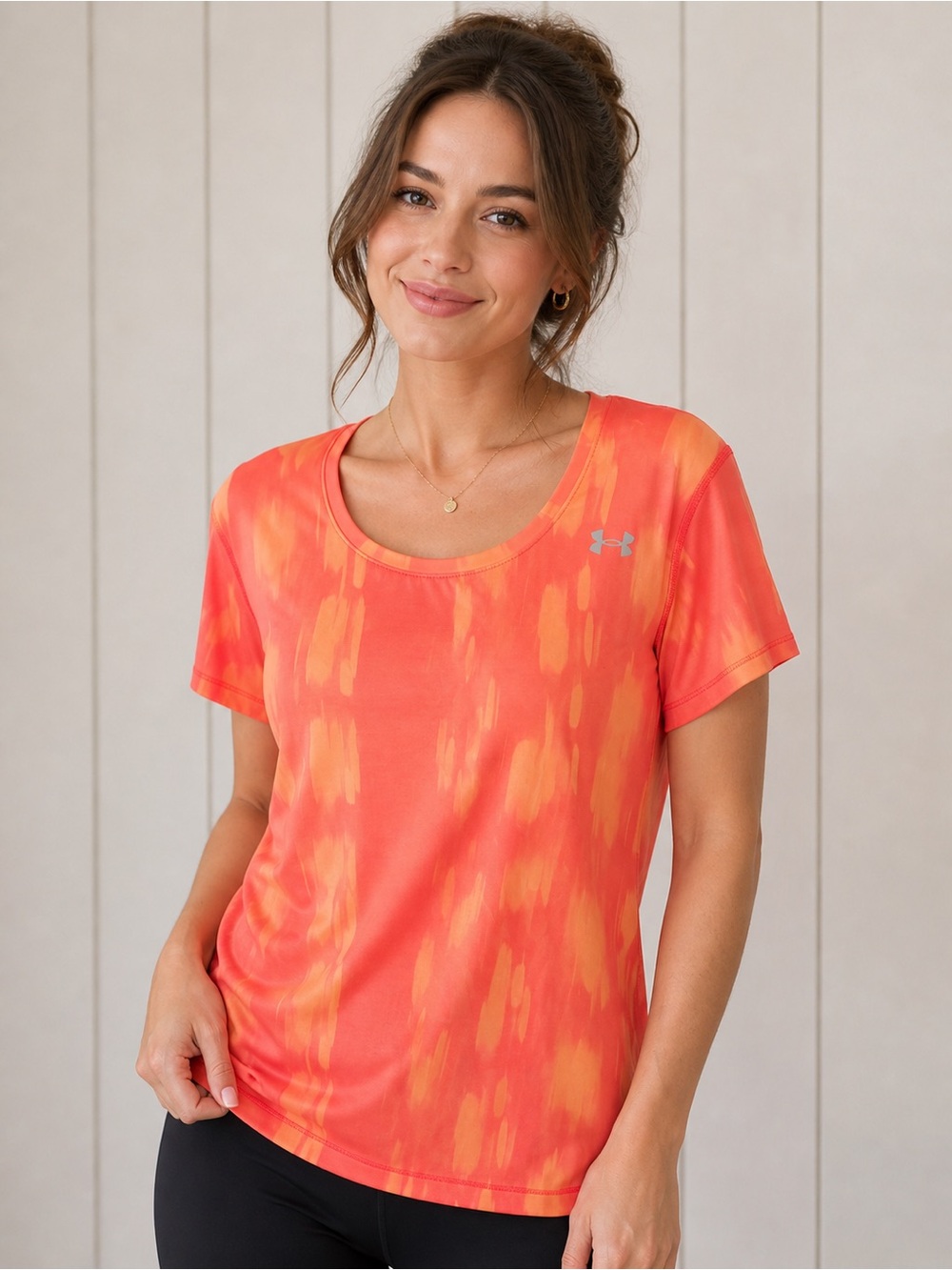 Under Armour Women's Orange and Coral Scoop Neck HeatGear Performance Tee